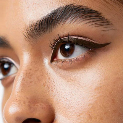 Angled Liner Brush