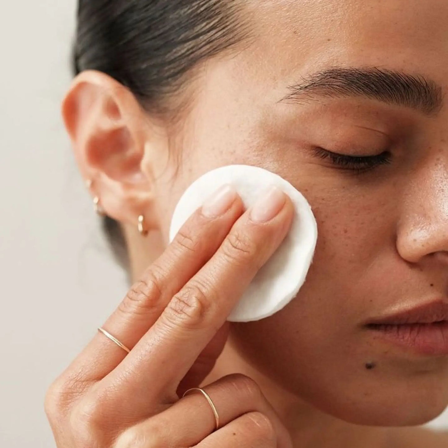 Makeup Remover Solution