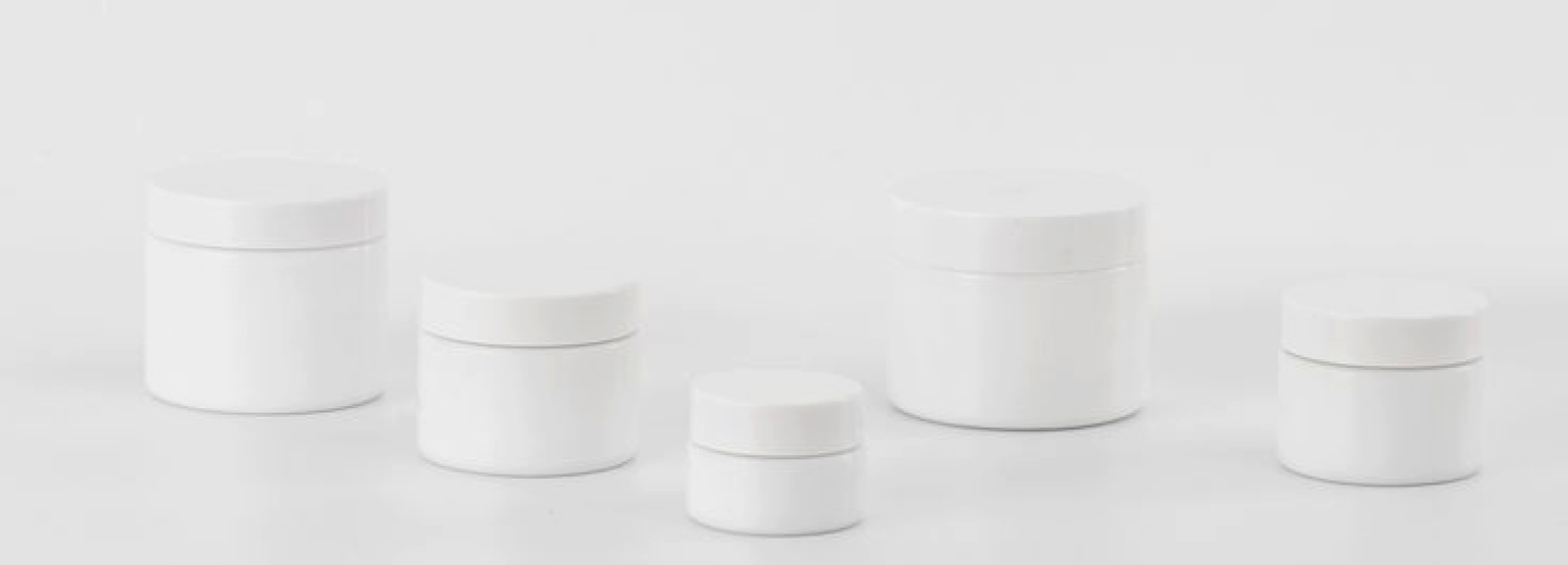White label beauty product jars 